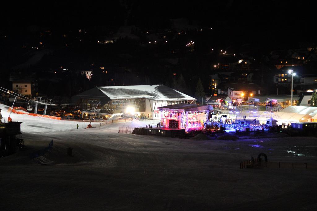 Pension Hubertushof Beim Roemerbad Bad Kleinkirchheim Εξωτερικό φωτογραφία