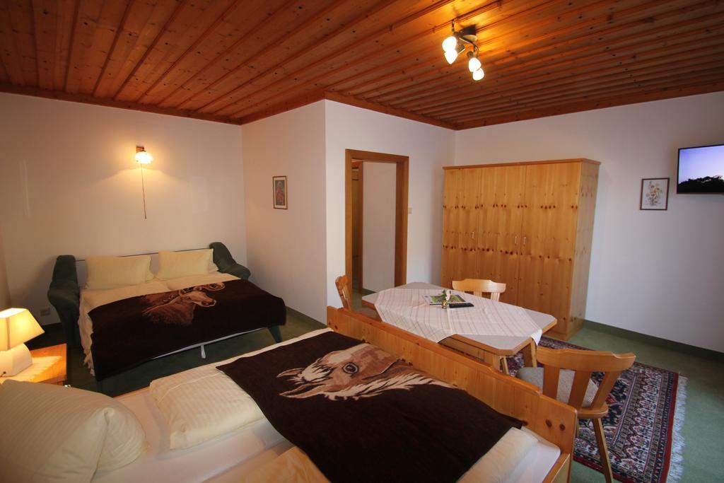Pension Hubertushof Beim Roemerbad Bad Kleinkirchheim Εξωτερικό φωτογραφία